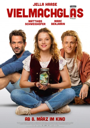 Банка, полная жизни в hd качестве